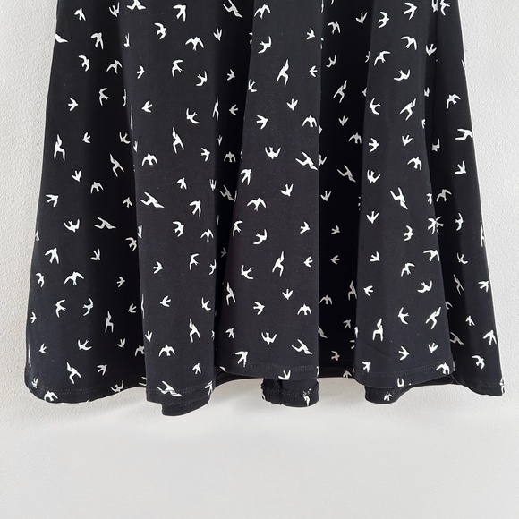 Simons Fit and Flare Sundress Black Bird Pattern Cap Sleeve Scoop Neck Size S - Picture 13 of 13
